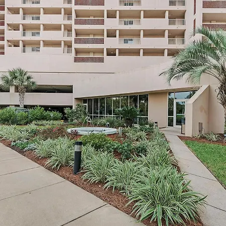 Beach Manor 1206-3